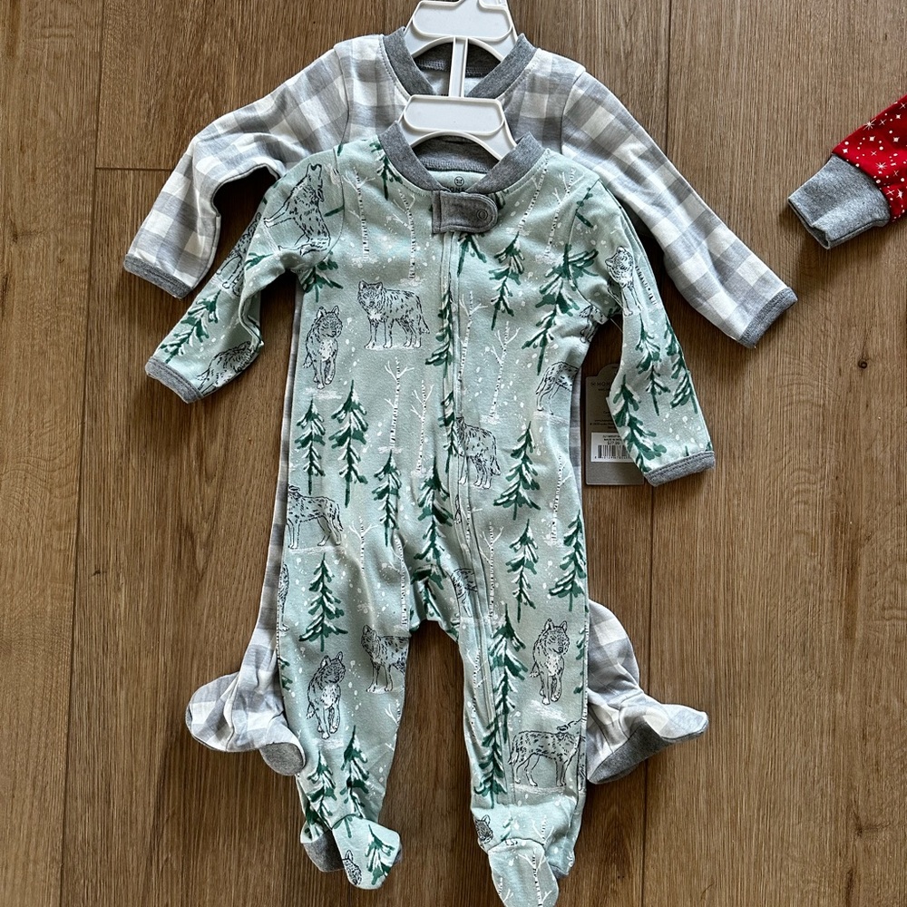Honest Company PJs 3-6 month